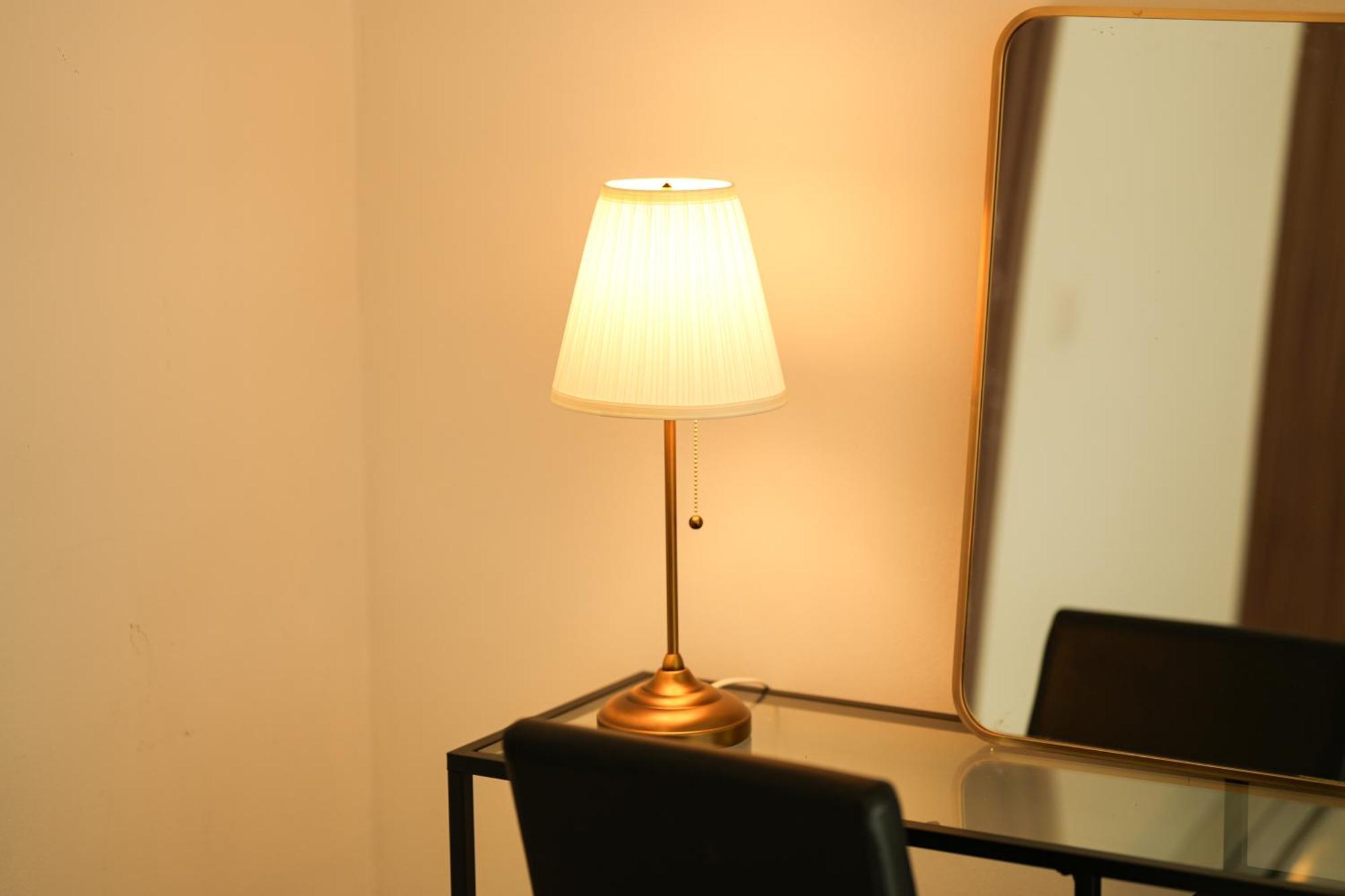 Halcyon Central Apartment Larnaca Bagian luar foto